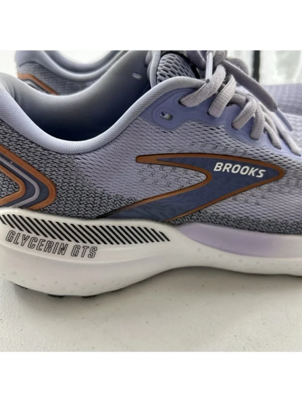 Brooks Glycerin GTS 21 Women’s Size 8.5B Lavender Black Copper Running Shoes